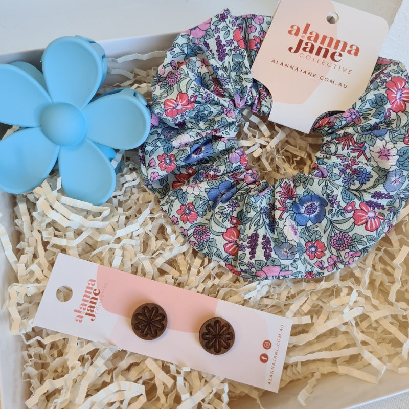 Blue Flower Gift Box