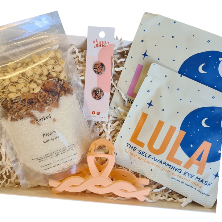 Pamper Gift Box in Peach