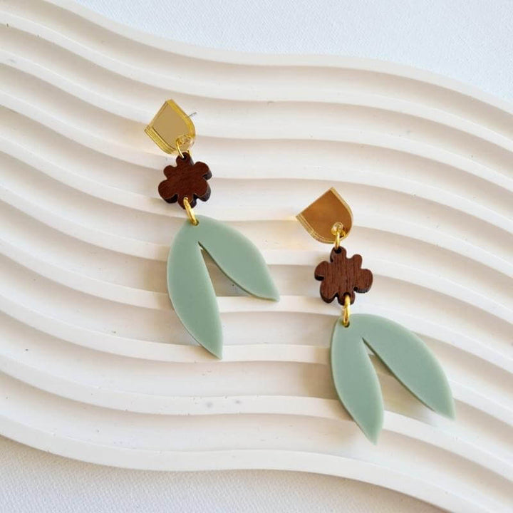 Billie Earrings - Sage